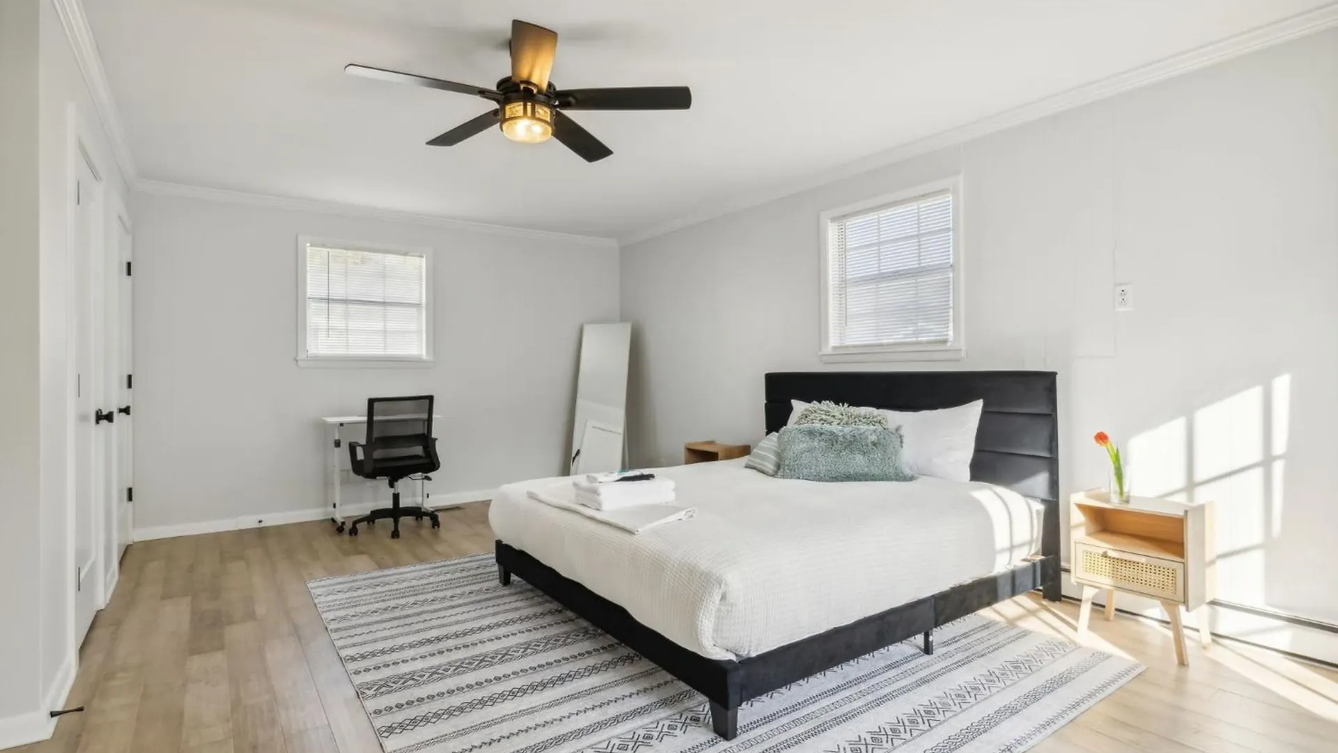Modern Close To Downtown Nashville 3 Bed Home 30 Or More Days By Skyrun Nashville 0*,