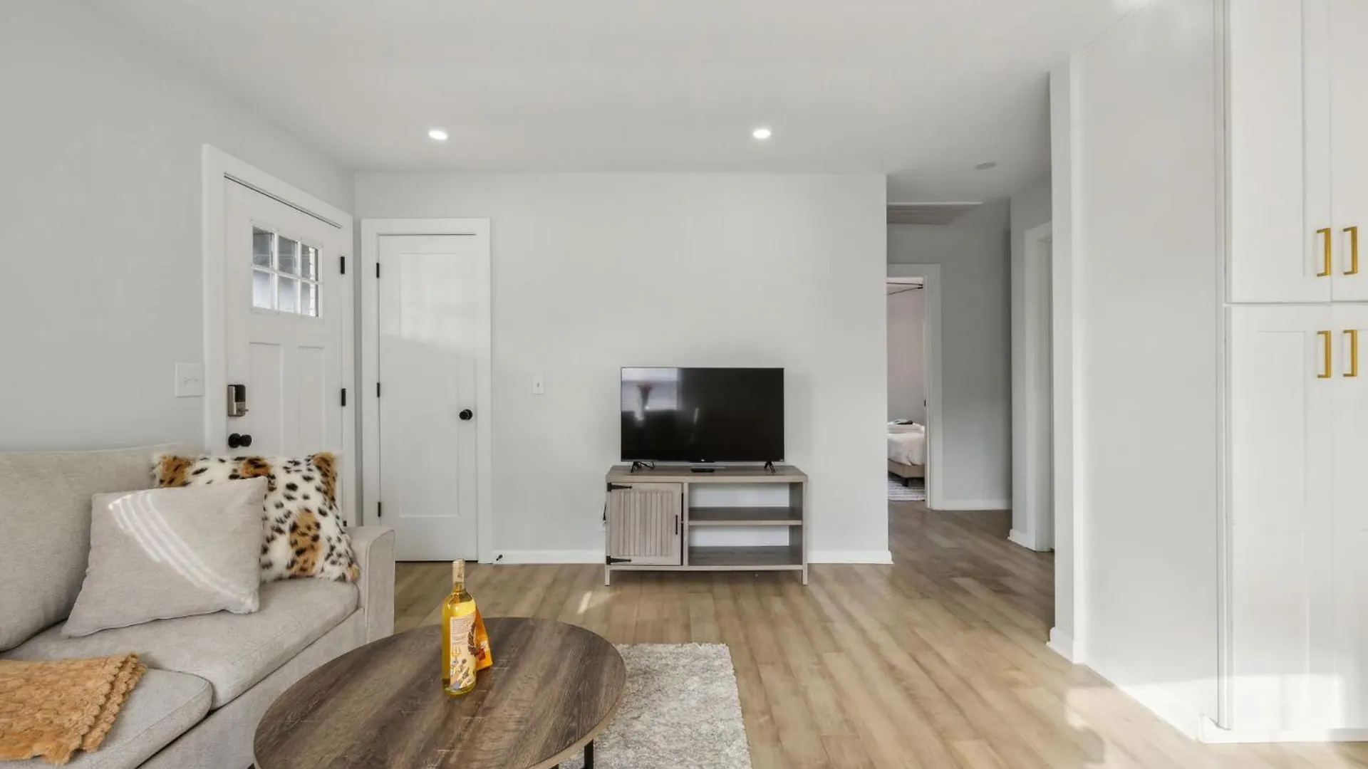 Holiday home Modern Close To Downtown Nashville 3 Bed Home 30 Or More Days By Skyrun Nashville